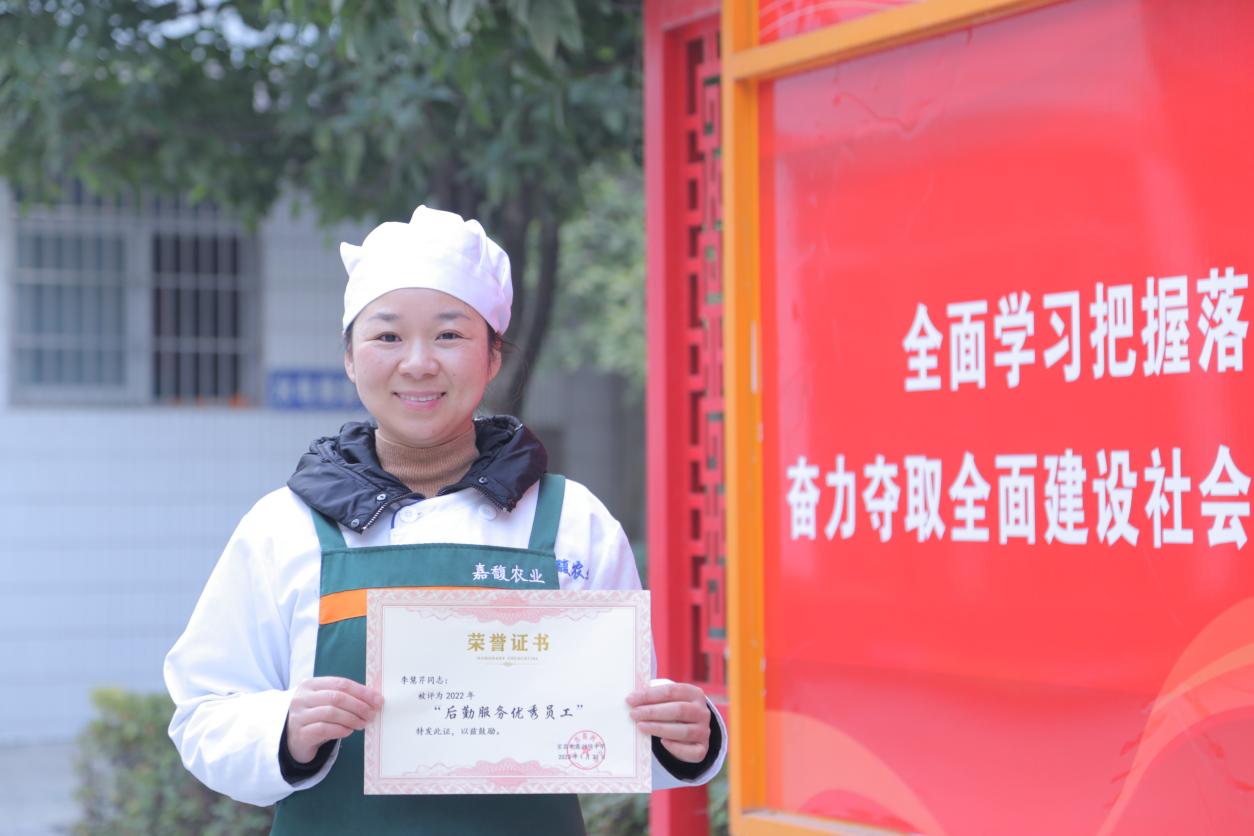 6d76cb401f19f1b892d8d05383abfd3