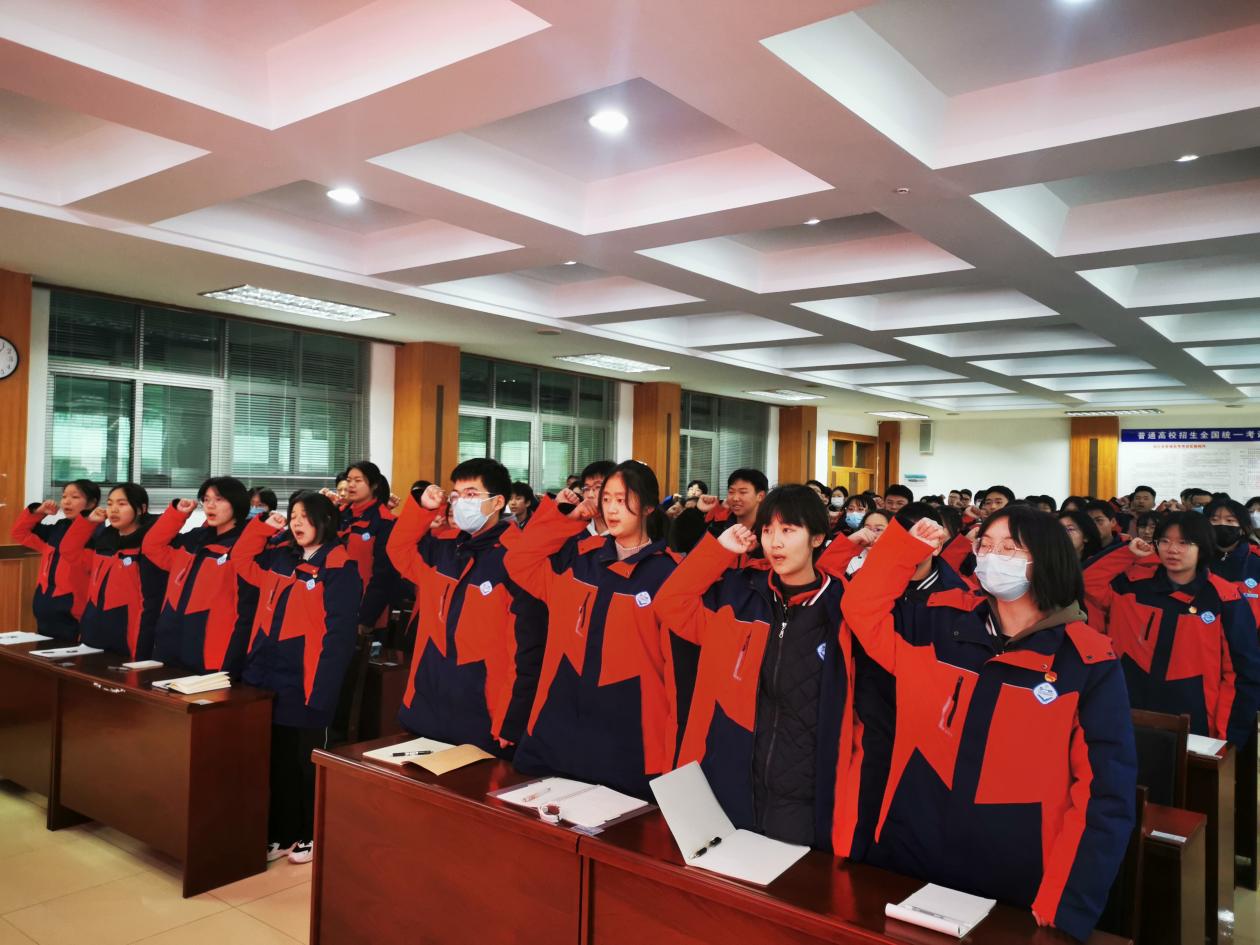 14260608921602044401